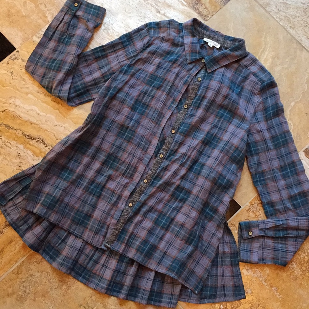 Hem & Thread Checkered Button-Down/Ruffle Hem/Slit - image 1